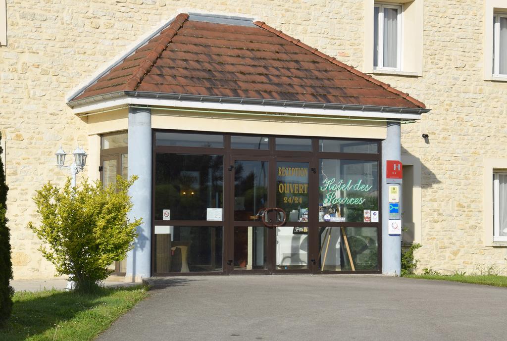 Logis Des Sources Hotel Creney-pres-Troyes Exterior photo